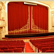 Омский Драмтеатр впервые в России ставит пьесу «Канкун»